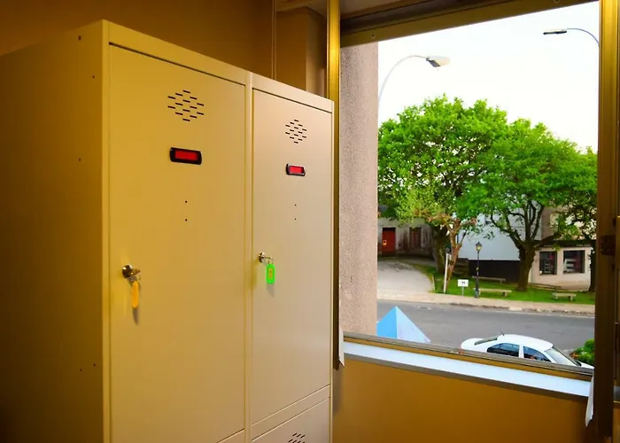 Miras بيت شباب